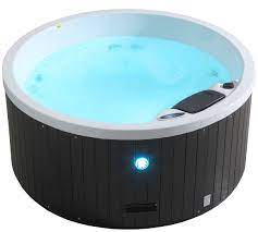 circular hot tub