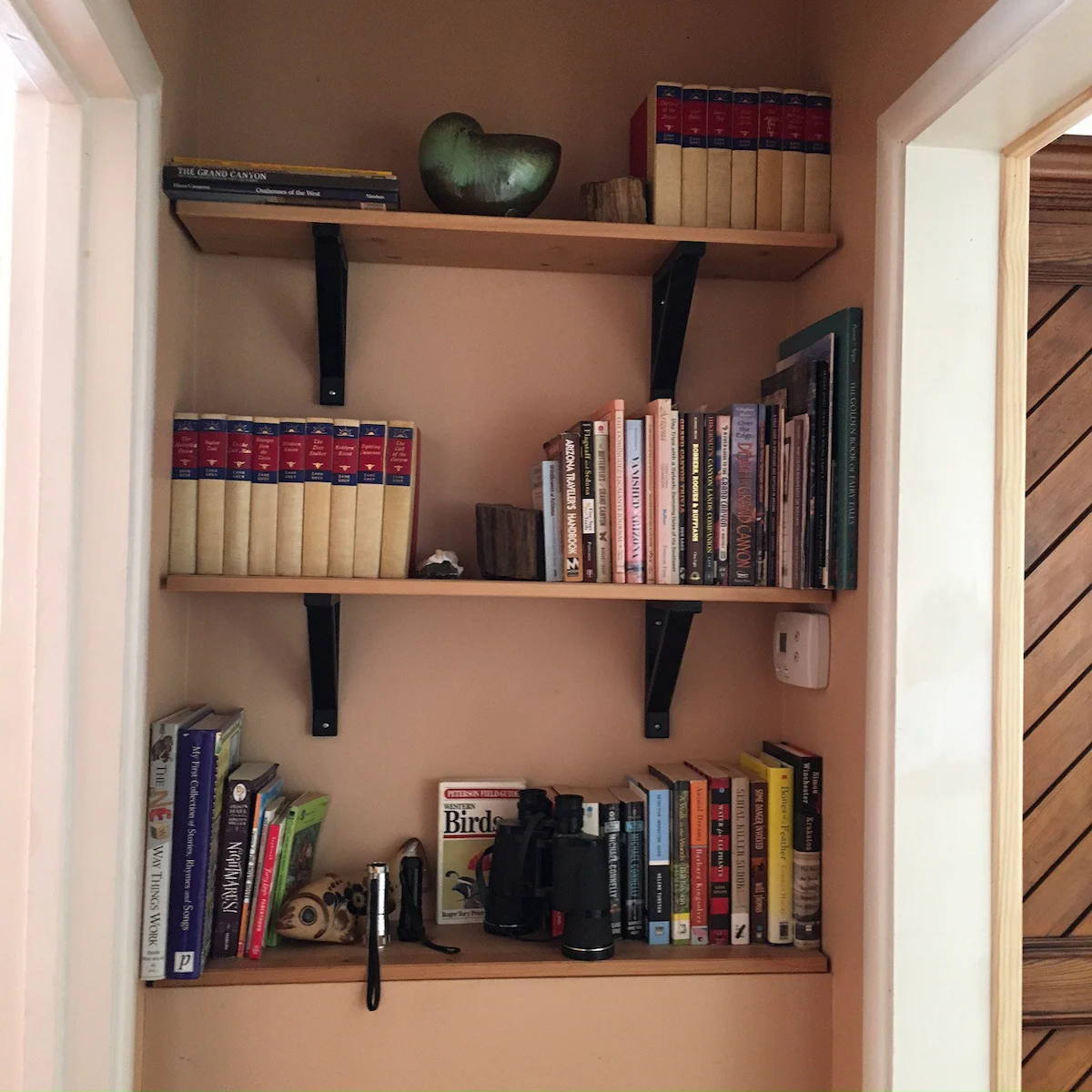 bookshelf